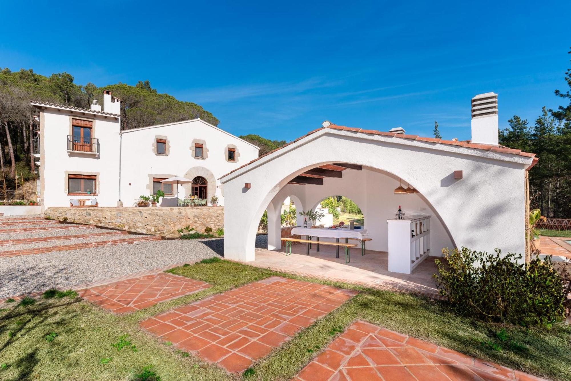 La Terraza - Grosszuegiges Appartment In Katalanischer Masia Sant Iscle De Vallalta Zewnętrze zdjęcie